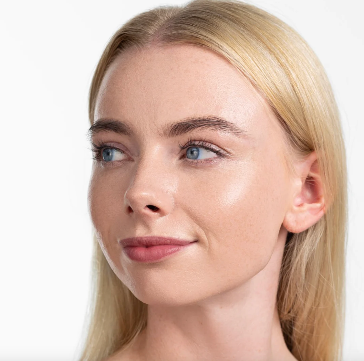 Light Neutral-Warm Rosy 02